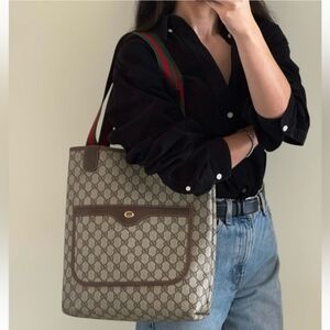 Authentic Vintage Gucci GG Monogram Supreme Sherry Web Ophidia Shopper Shoulder